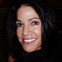 Susan Mitchell Photo 17