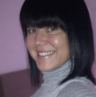 Rebecca Redman Photo 10