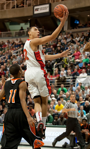 Carlton Valentine Photo 2