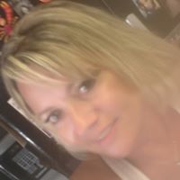 Stacy Robbins Photo 35