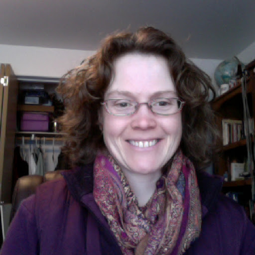 Kirsten Gray Photo 26