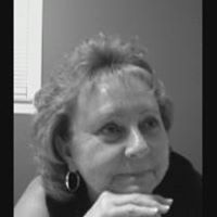 Joyce Watts Photo 22