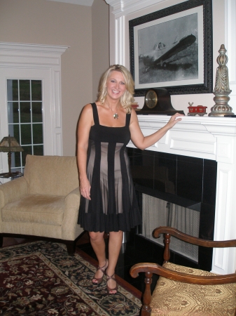 Julie Leach Photo 21