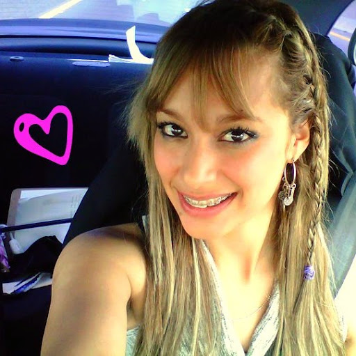 Laura Orozco Photo 35