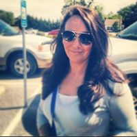 Julie Wade Photo 23