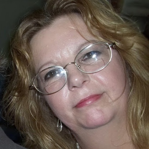 Amy Bragg Photo 20