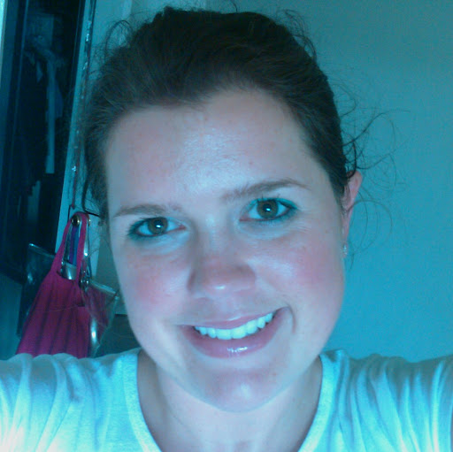 Laura Farris Photo 16