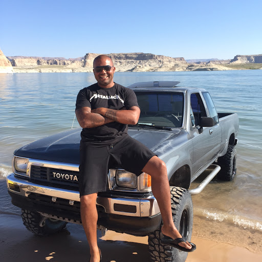 Steven Cowan Photo 13