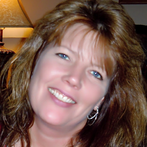 Elizabeth Jenkins Photo 31