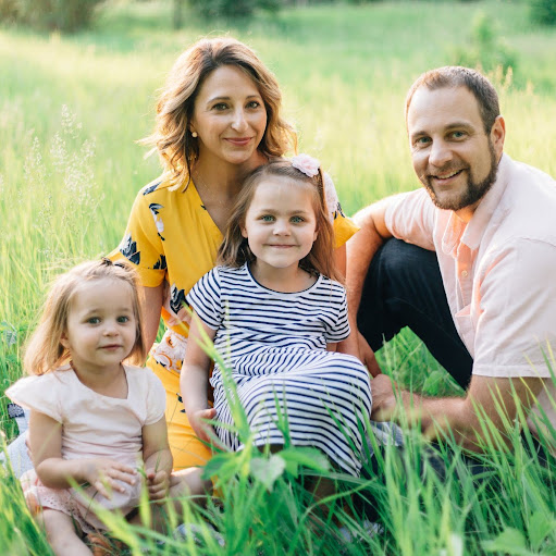 Julie Laurence Photo 1