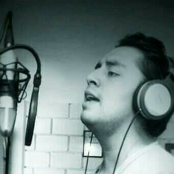 Raul Estrada Photo 21