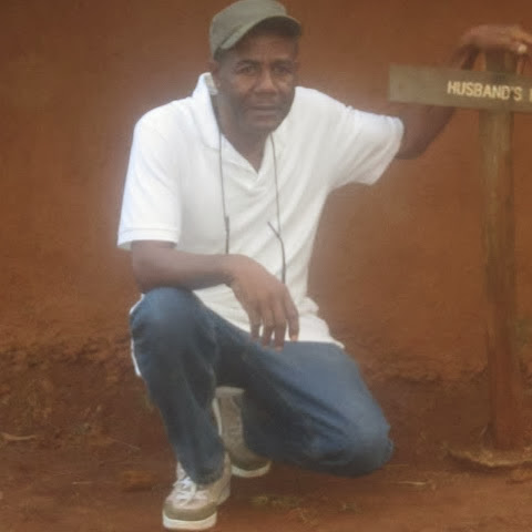 Thomas March Photo 35