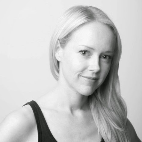 Angie Hanson Photo 18