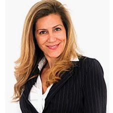 Nicole Levine Photo 37