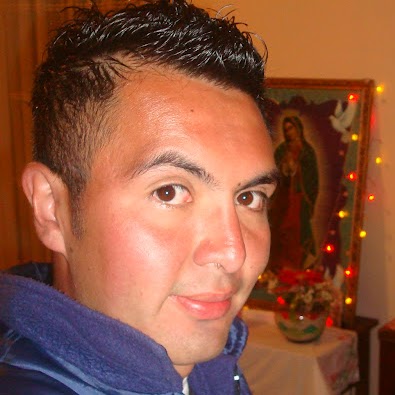 Agustin Robles Photo 6