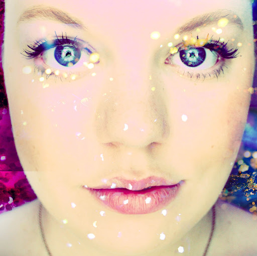 Kirsten Neff Photo 7