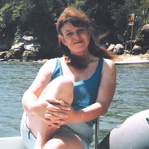 Katherine Cummings Photo 33
