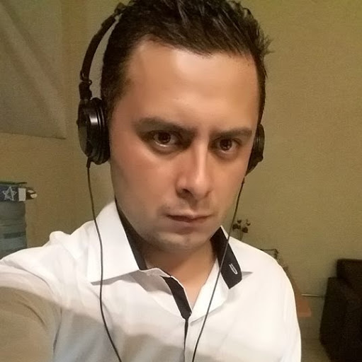 Julio Torres Photo 50