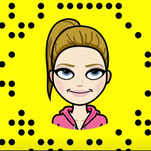 Stephanie Mcintyre Photo 3