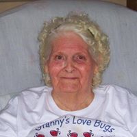 Alice Singleton Photo 41