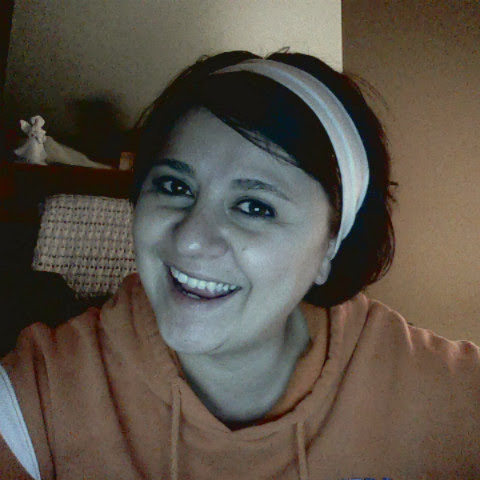 Sally Gonzalez Photo 7