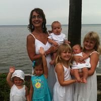 Cindy Hamilton Photo 35