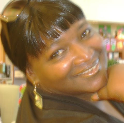 Rochelle Perry Photo 38