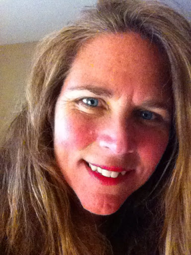 Jennifer Sheehan Photo 33