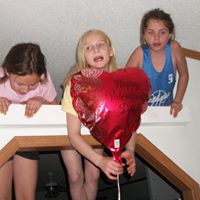 Emily Gaines Photo 18
