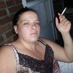 Elizabeth Huff Photo 32