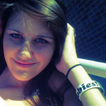 Stephanie Eldridge Photo 20