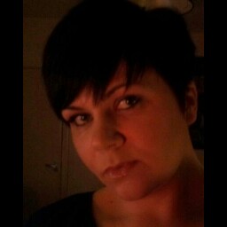 Helen Roberts Photo 29