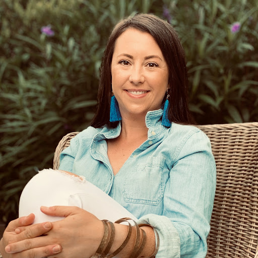 Jennifer Baggett Photo 37