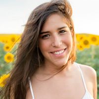Ana Lemus Photo 23