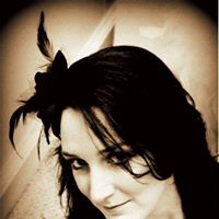 Samantha Watson Photo 18