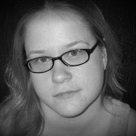 Amy Ferguson Photo 27