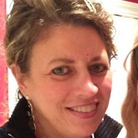 Jennifer Driver Photo 22