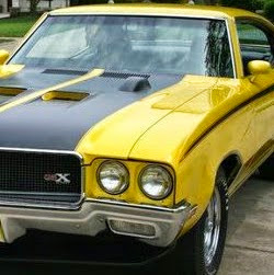 Dennis Sutton Photo 37