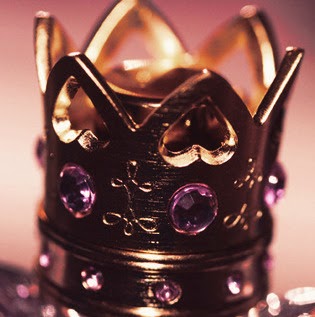 Crystal Burrell Photo 13