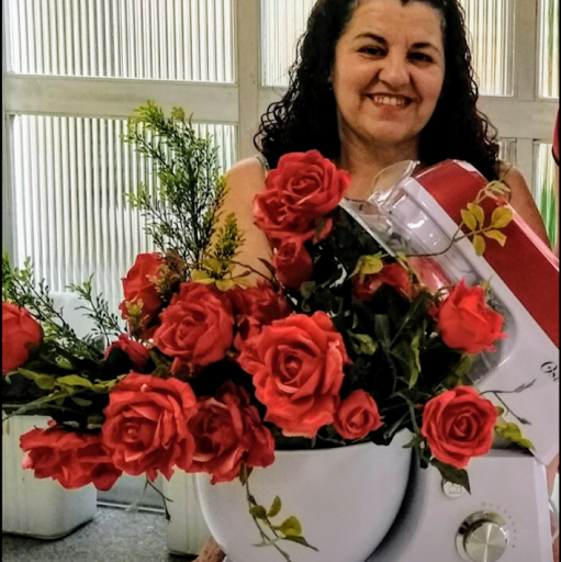 Rose Sanchez Photo 27