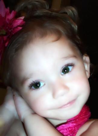 Cassandra Robinson Photo 31