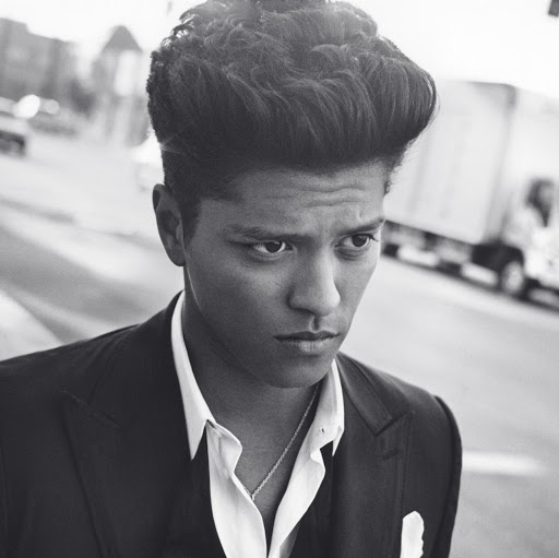 Stephanie Edmondson Photo 15