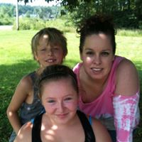 Heather Snyder Photo 49