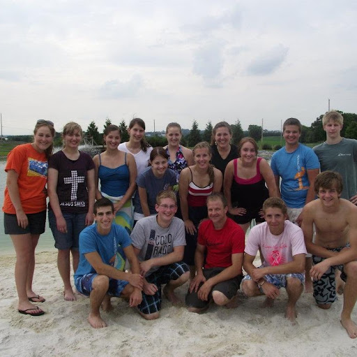 Angela Kurtz Photo 26