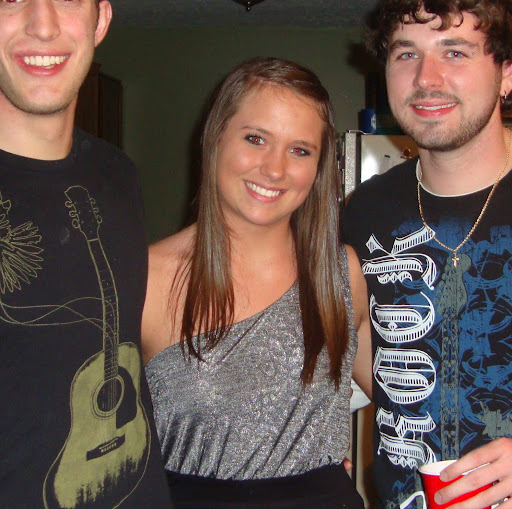 Amy Satterfield Photo 3