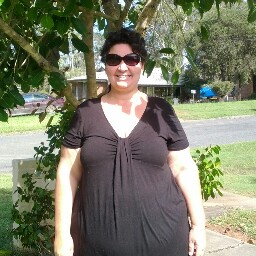 Karen Edmonds Photo 37