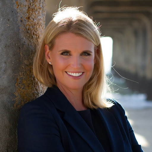 Cynthia Snyder Photo 21