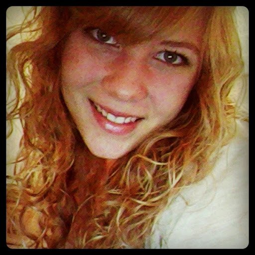 Stephanie Heard Photo 13