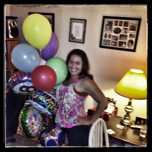 Sarah Lopez Photo 14
