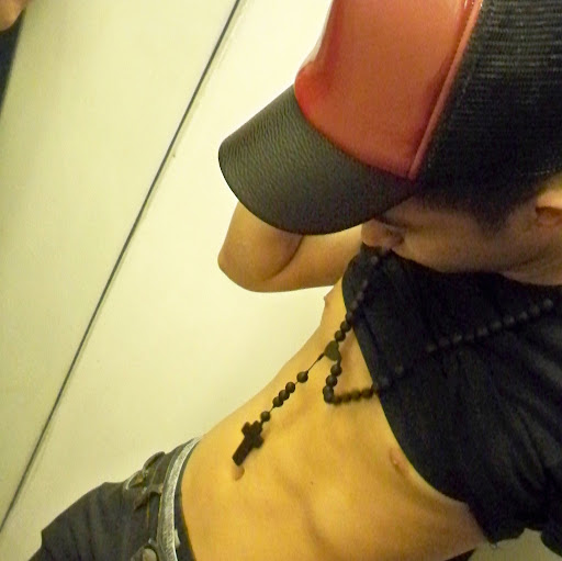 Jeffrey Gonzales Photo 27